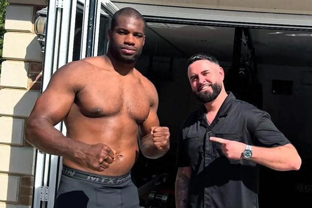 竞技宝电竞频道-杜布瓦愿赴德挑战卡巴耶尔，张志磊实为其复出调整赛对手|拳王|世界拳王|琼斯|WBC|比赛_新浪体育_新浪新闻